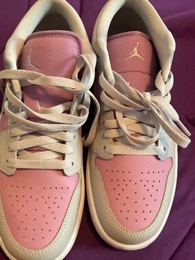 Nike Air Jordan Low Top Sneakers - Pink & White